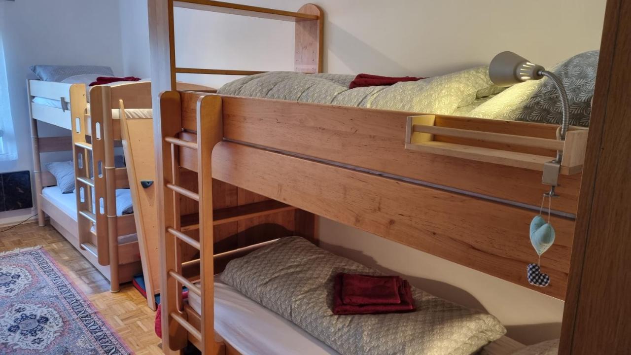 Fridas Place - Der Blick Ueber Ganz Villach - 160 M2 Ferienoase - Ganzes Haus Bis Zu 8 Personen Eksteriør bilde