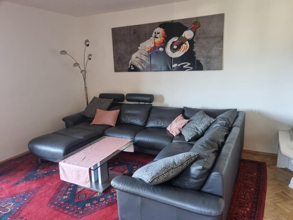 Fridas Place - Der Blick Ueber Ganz Villach - 160 M2 Ferienoase - Ganzes Haus Bis Zu 8 Personen Eksteriør bilde