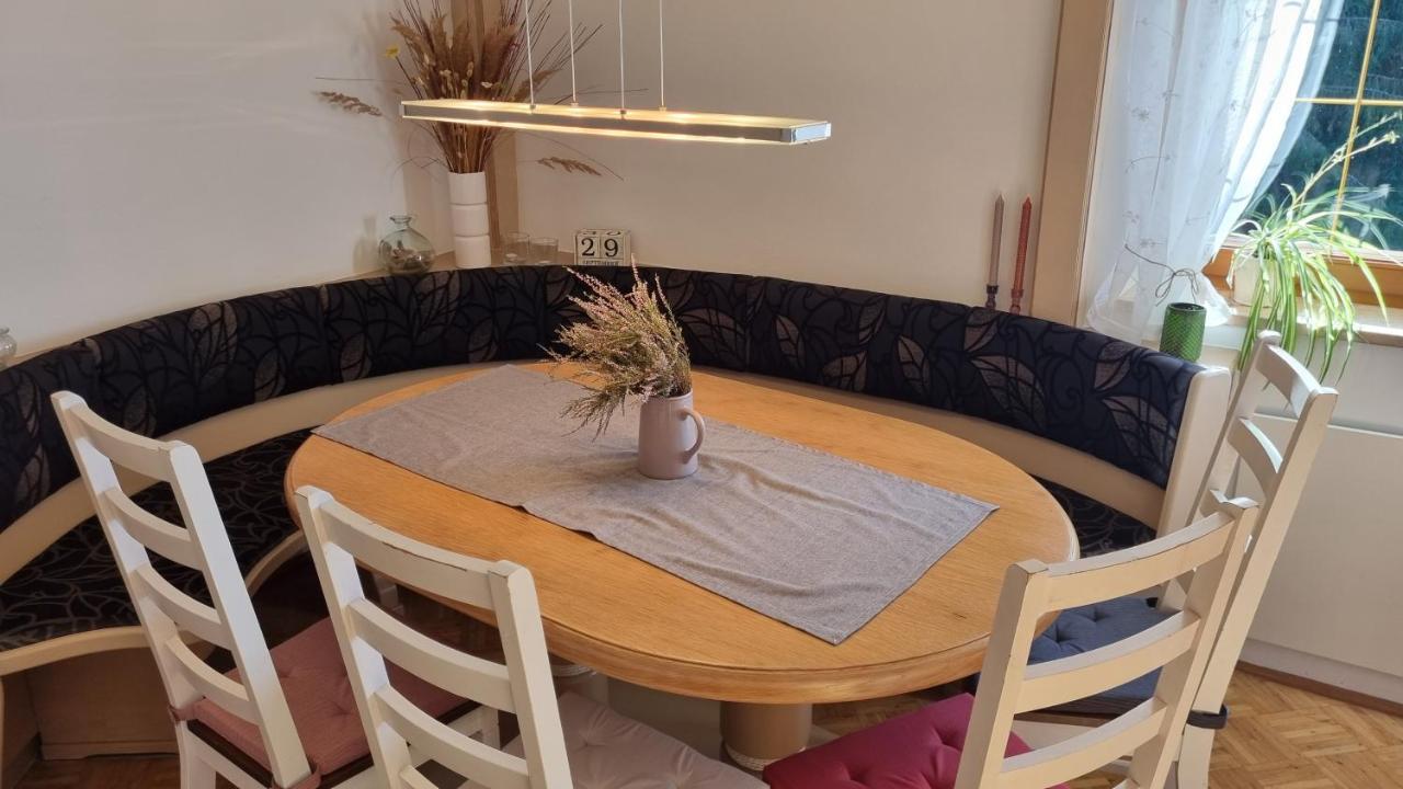 Fridas Place - Der Blick Ueber Ganz Villach - 160 M2 Ferienoase - Ganzes Haus Bis Zu 8 Personen Eksteriør bilde