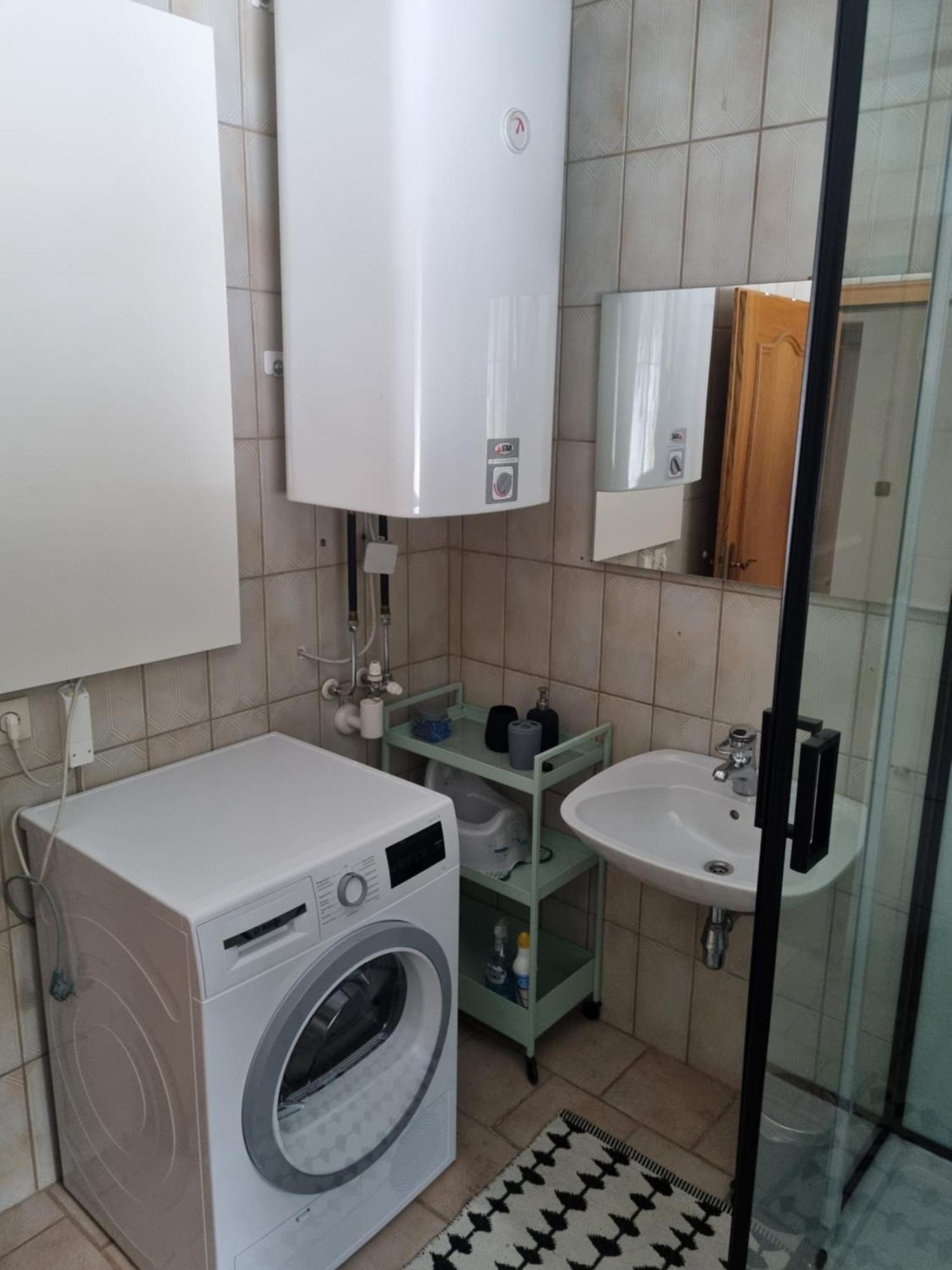 Fridas Place - Der Blick Ueber Ganz Villach - 160 M2 Ferienoase - Ganzes Haus Bis Zu 8 Personen Eksteriør bilde