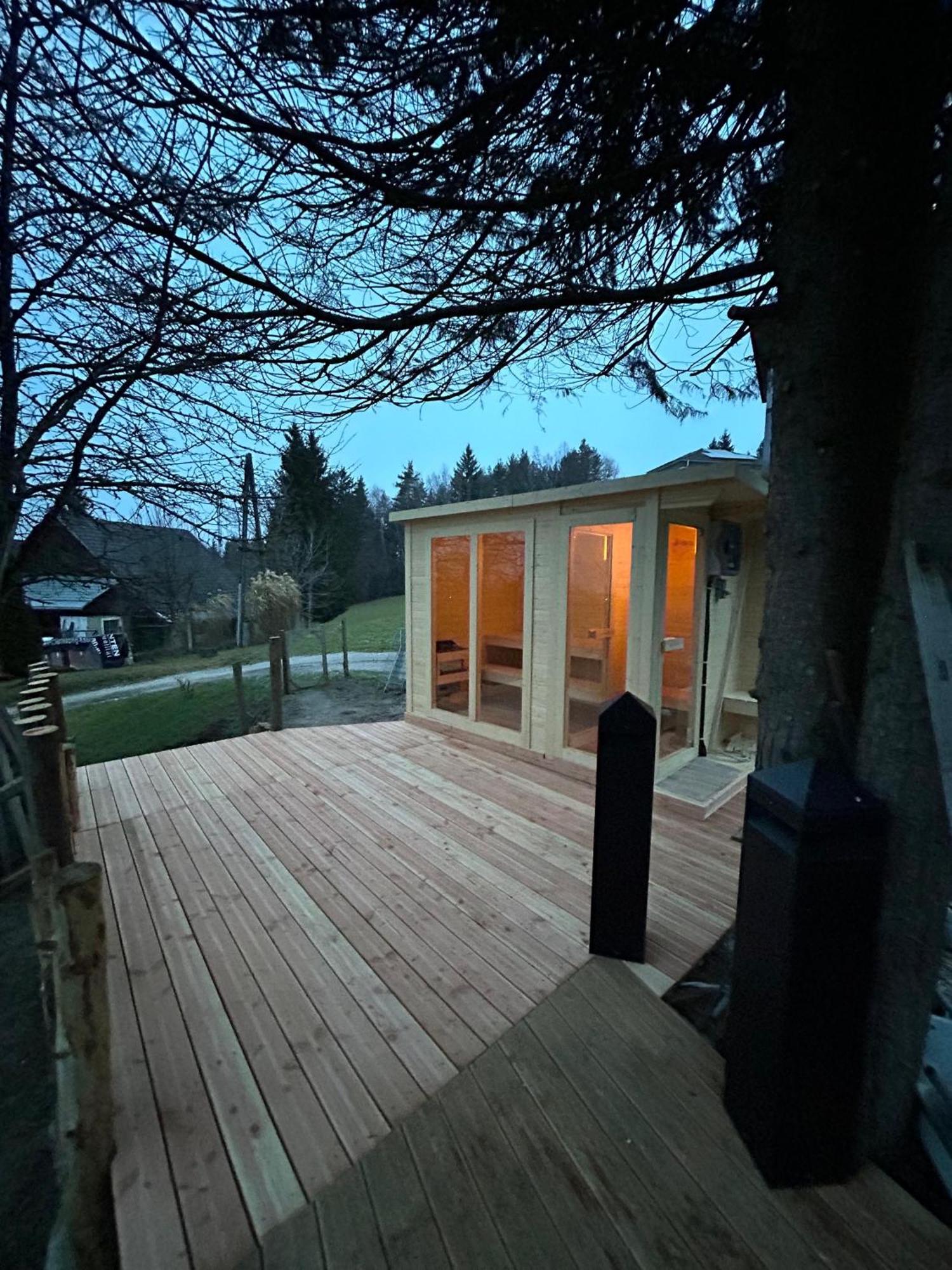 Fridas Place - Der Blick Ueber Ganz Villach - 160 M2 Ferienoase - Ganzes Haus Bis Zu 8 Personen Eksteriør bilde