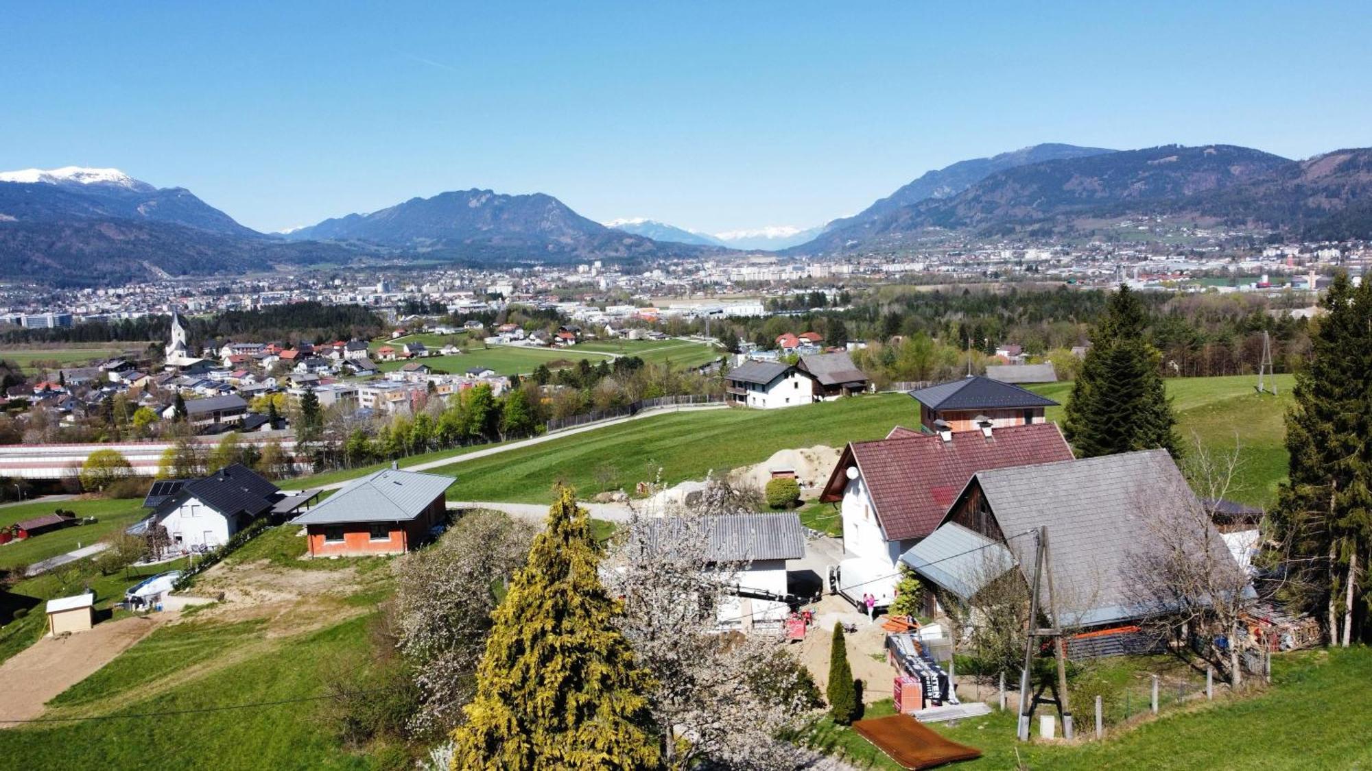 Fridas Place - Der Blick Ueber Ganz Villach - 160 M2 Ferienoase - Ganzes Haus Bis Zu 8 Personen Eksteriør bilde
